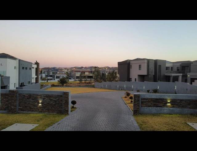 LAND FOR SALE IN BLUE VALLEY GOLF ESTATE